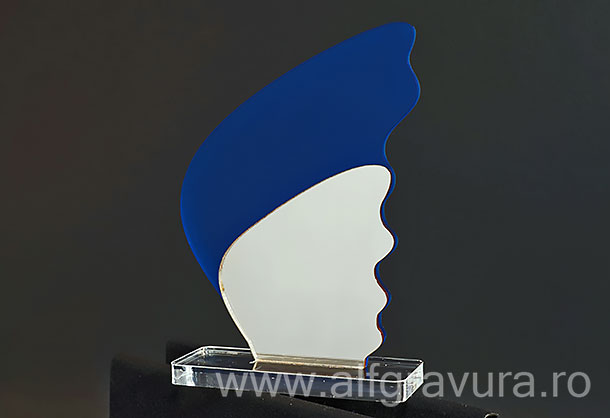Trofeu acril albastru TT3-A