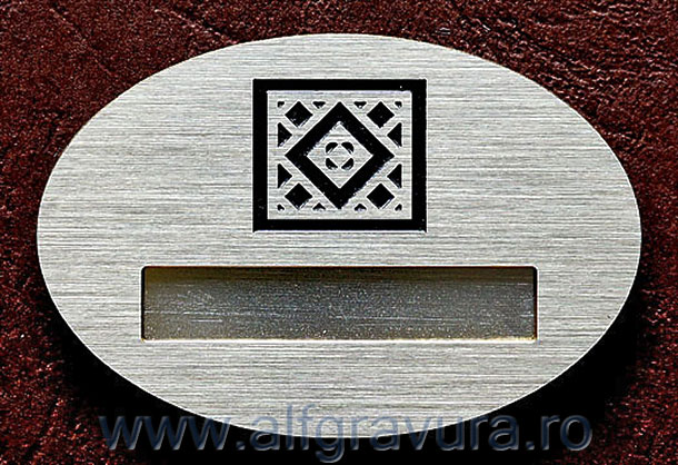 Ecuson oval gravat fereastra Ecuson oval gravat fereastra