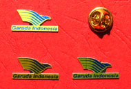 Insigna decupata policromie
