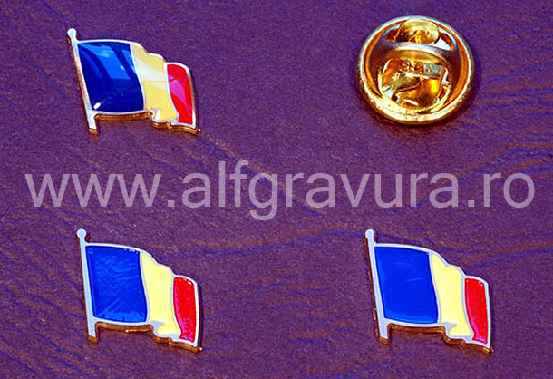 Insigna Steagul Romaniei