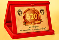 Plachete aluminiu auriu - Casete plus rosu